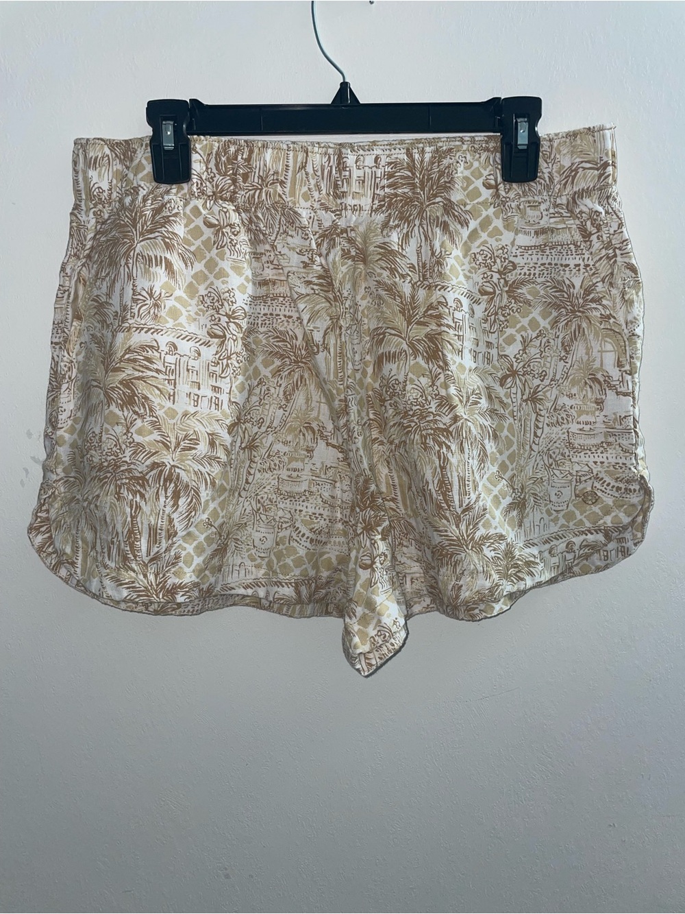 Lilly Pulitzer Cream/Tan Sand Bar Tropical Palm Linen Shorts Women’s Size L